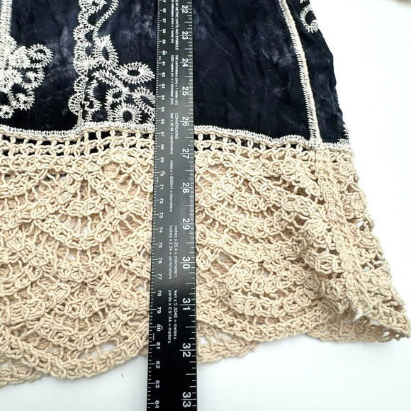 EST 1946 Women's 18/20 Blue Crochet‎ Open Knit Pullover Tunic Embroidered Floral - Picture 9 of 10